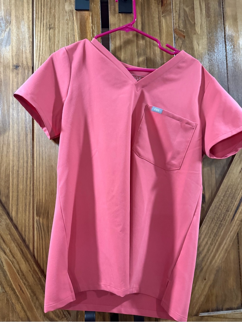 Catarina one pocket size medium and Kade cargo pants size medium petite
